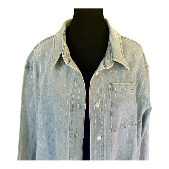 AKIRA Glam Stripe Rhinestone Button Down, Collared, NWT, Size 1X - Picture 4 of 8